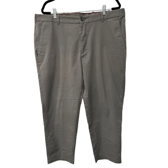 Izod Stretch Chino Straight Pants Gray Men's Size 40x30 - Picture 1 of 13
